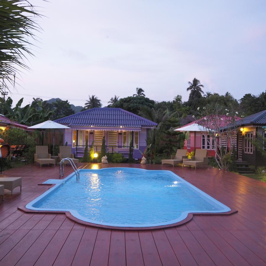 Sunglobe Resort Ko Yao Экстерьер фото